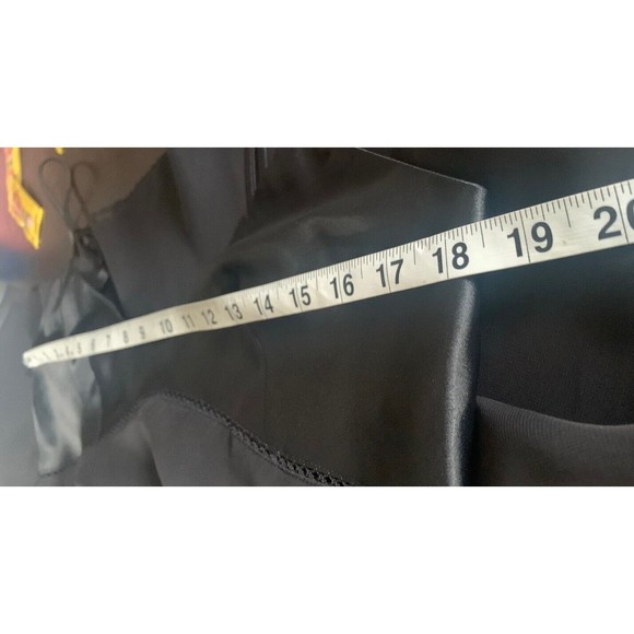 Victoria's Secret Black Chemise - Picture 10 of 11